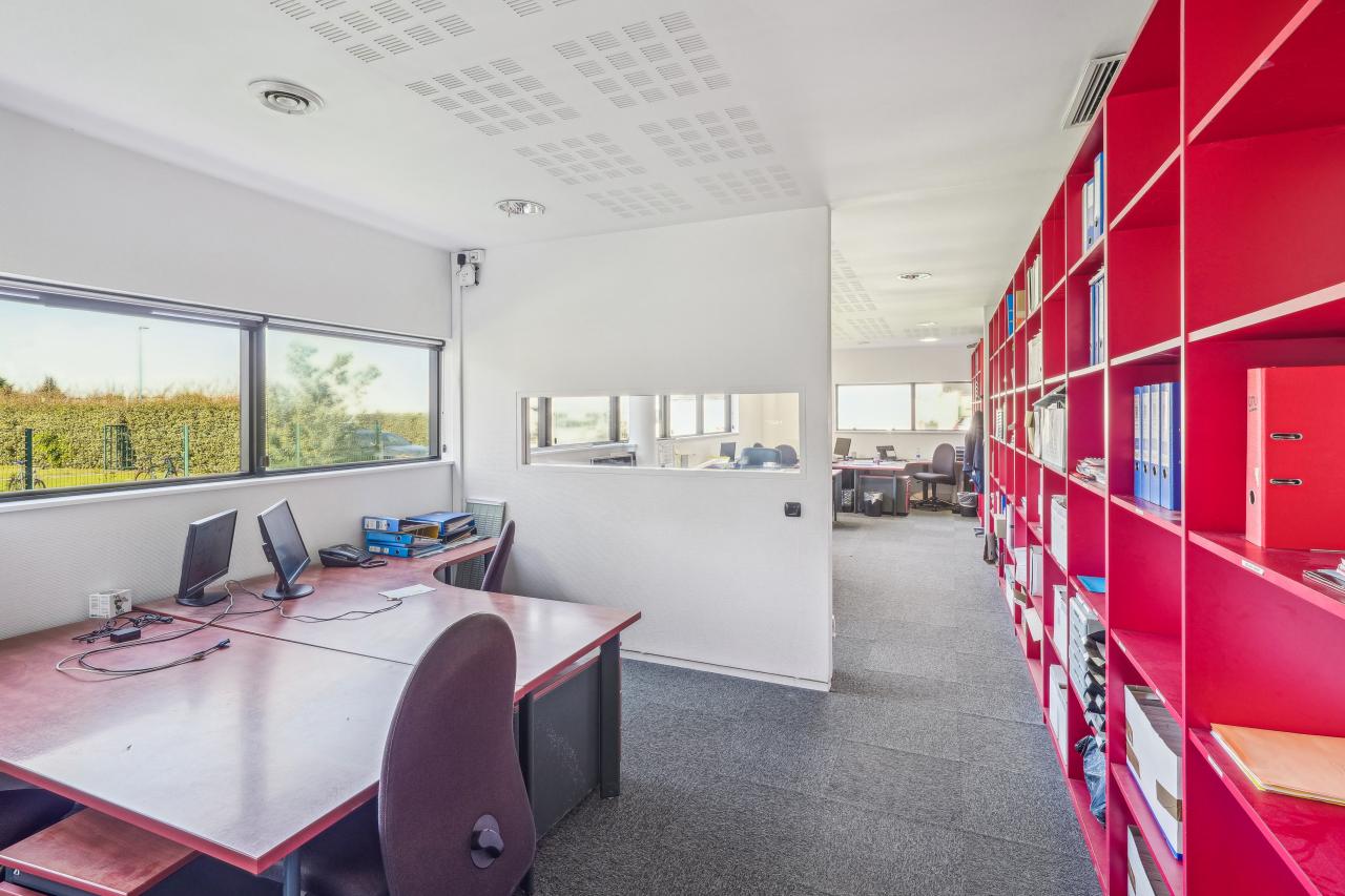 Bureau Bruges 1267m² Vente bureau Bruges Gironde OVBUR2425990 24